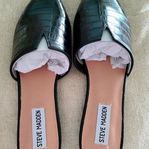 Steve Madden mule slides